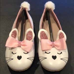 Chasing Fireflies White Bunny Flats